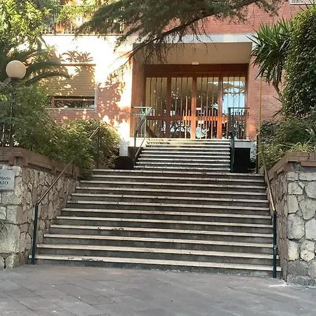 بيت ضيافة Parco Tasso سورينتو